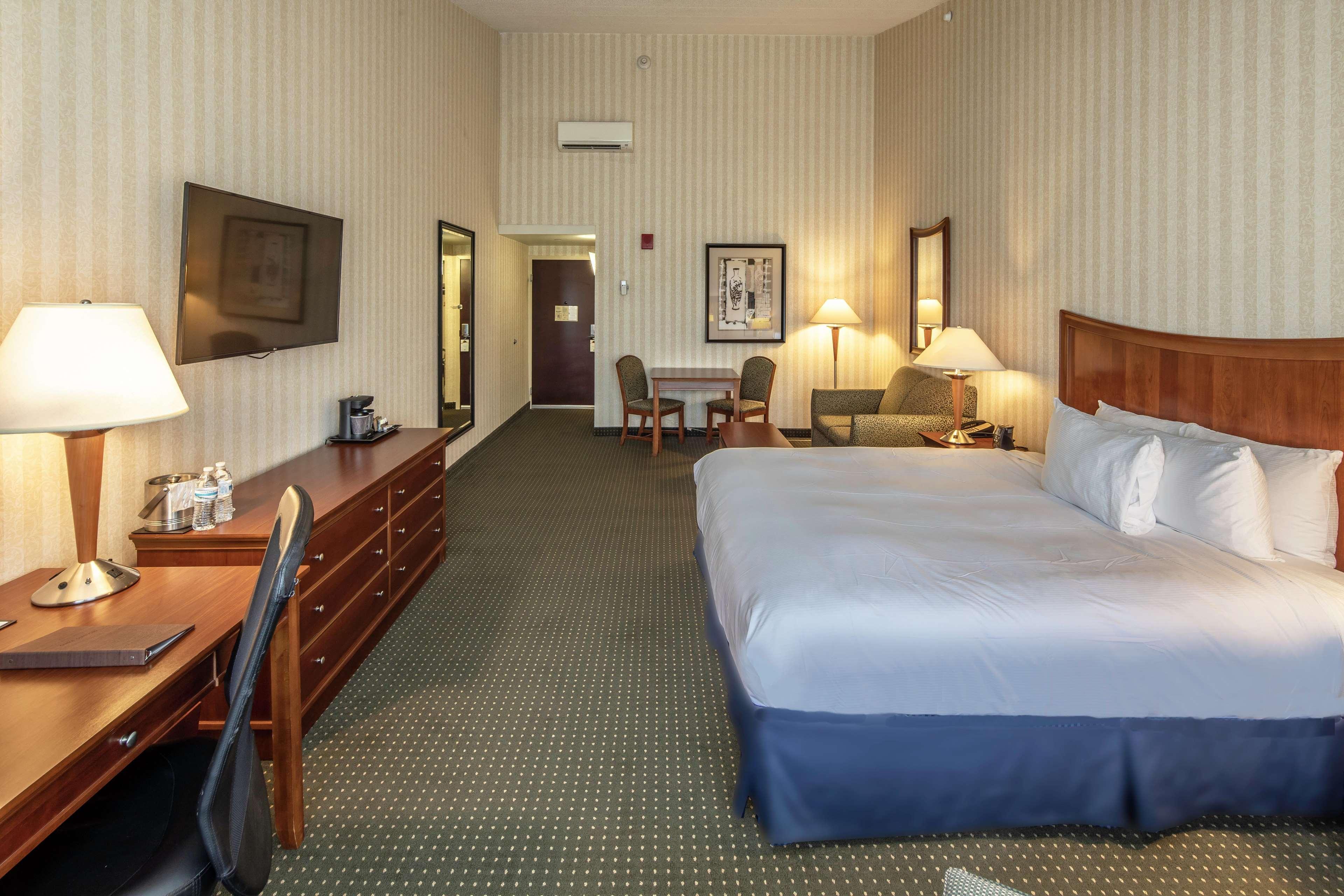 Doubletree By Hilton Pittsburgh Monroeville Convention Center Exterior foto